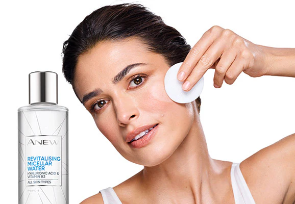 anew avon micellar вода дівчина зі спонжем